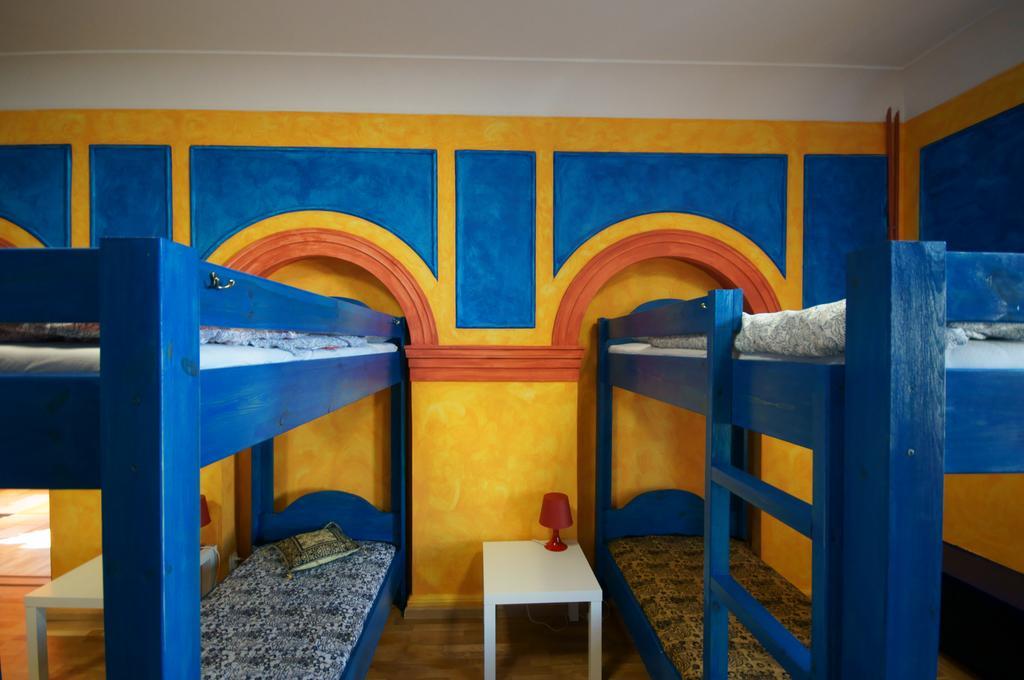 El Hostel Varsavia Esterno foto